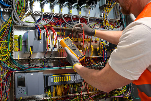 Best Affordable Electrician  in Gering, NE